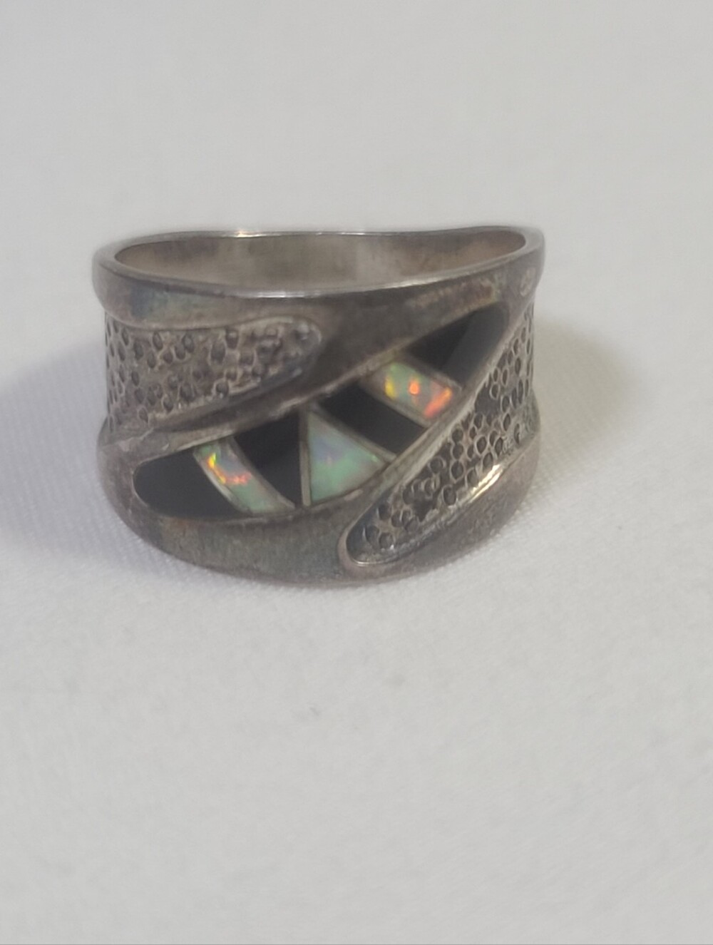 Native American Sterling Silver Opal Black Onyx Inlay Ring Size 7.25